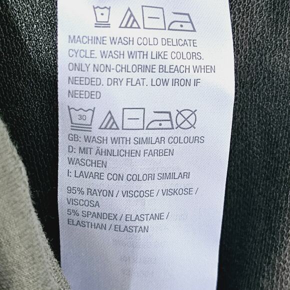 Susan Graver Weekend Knit Cardigan Sz XL Olive Green Soft Rayon Minimalist NWOT - Picture 5 of 6